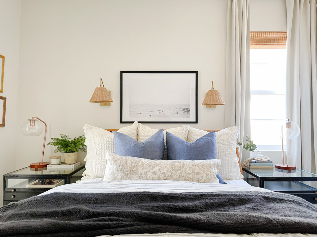 Everything You Need to Know on Layering Pillows on a King Bed – ONE  AFFIRMATION